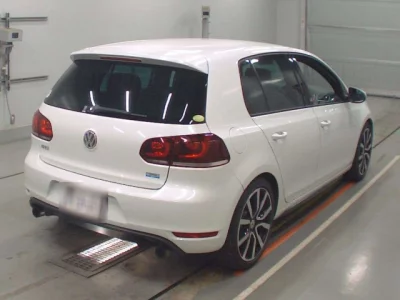 Volkswagen GOLF  с аукциона в Японии