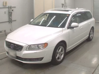 Volvo V70  с аукциона в Японии