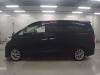 Toyota ALPHARD лот № 30870 оценка 3.5  с аукциона в Японии 3