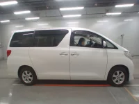 Toyota ALPHARD лот № 30769 оценка 3.5  с аукциона в Японии 2