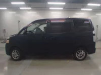Toyota VOXY лот № 10507 оценка R  с аукциона в Японии 3
