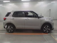 Toyota RAIZE лот № 30852 оценка RA  с аукциона в Японии 2