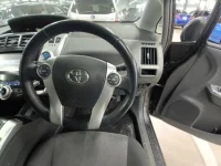 Toyota PRIUS ALPHA лот № 30879 оценка 3.5  с аукциона в Японии 6