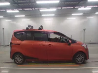 Toyota SIENTA лот № 30802 оценка R  с аукциона в Японии 2