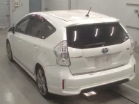 Toyota PRIUS ALPHA лот № 30813 оценка 3.5  с аукциона в Японии 5