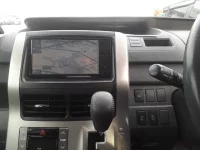 Toyota NOAH лот № 30891 оценка 4  с аукциона в Японии 8