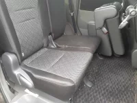 Toyota NOAH лот № 30891 оценка 4  с аукциона в Японии 9