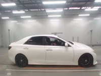 Toyota MARK X лот № 30837 оценка 4  с аукциона в Японии 2