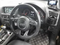 Audi Q5 лот № 38249 оценка 4  с аукциона в Японии 6