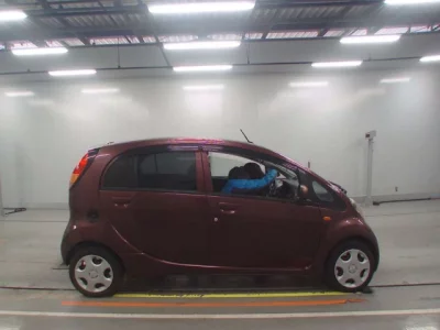 Mitsubishi I  с аукциона в Японии