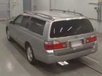 Nissan STAGEA лот № 33203 оценка 3  с аукциона в Японии 5