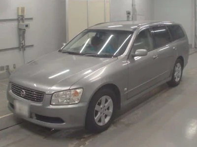 Nissan STAGEA