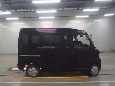 Nissan CLIPPER RIO  с аукциона в Японии