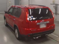 Nissan X-TRAIL лот № 30815 оценка 3.5  с аукциона в Японии 5