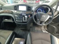 Nissan ELGRAND лот № 30810 оценка 3.5  с аукциона в Японии 8