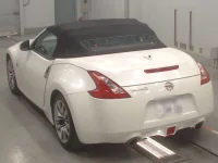 Nissan FAIRLADYZ лот № 30817 оценка 4  с аукциона в Японии 5