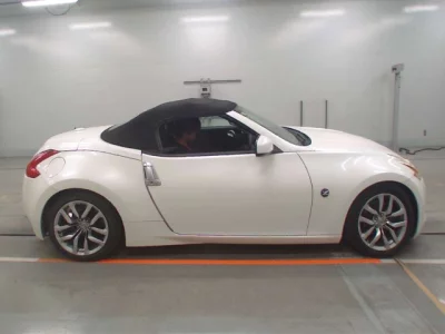 Nissan FAIRLADYZ  с аукциона в Японии