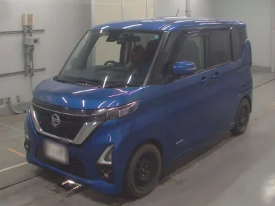 Nissan ROOX  с аукциона в Японии