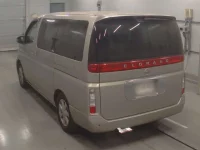Nissan ELGRAND лот № 10407 оценка 3.5  с аукциона в Японии 5