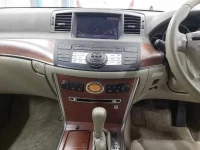Nissan FUGA лот № 10471 оценка 3.5  с аукциона в Японии 8