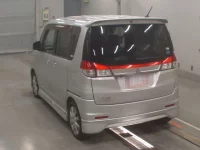 Mitsubishi DELICA D2 лот № 10436 оценка 4  с аукциона в Японии 5