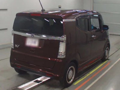 Honda N BOX SLASH