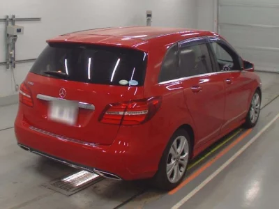 Mercedes-Benz B CLASS