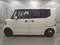 Honda N BOX PLUS лот № 710 оценка 3.5  с аукциона в Японии 3