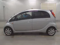 Mitsubishi I лот № 744 оценка 3.5  с аукциона в Японии 3