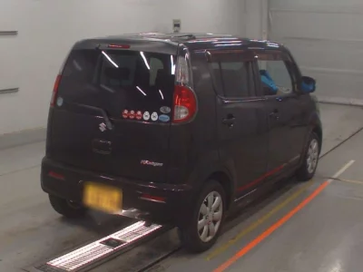 Suzuki MRWAGON