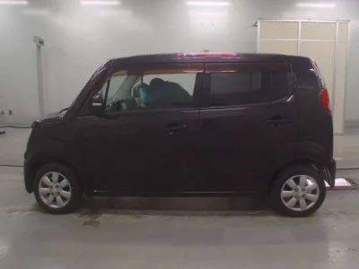Suzuki MRWAGON