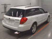 Subaru LEGACY OUTBACK лот № 30748 оценка 4  с аукциона в Японии 1