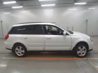 Subaru LEGACY OUTBACK лот № 30748 оценка 4  с аукциона в Японии 2