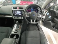 Subaru LEGACY B4 лот № 30845 оценка 4  с аукциона в Японии 8