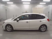 Subaru IMPREZA лот № 30855 оценка 3.5  с аукциона в Японии 3