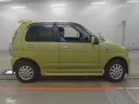 Daihatsu TERIOS KID лот № 720 оценка 3.5  с аукциона в Японии 2