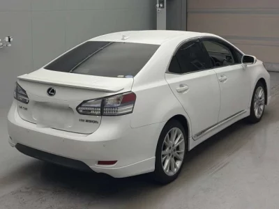 Lexus HS