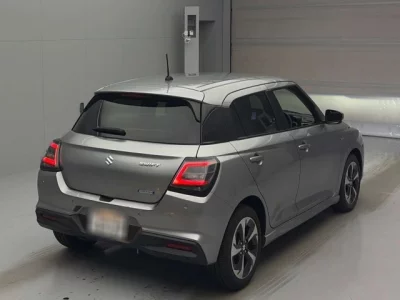 Suzuki SWIFT  с аукциона в Японии