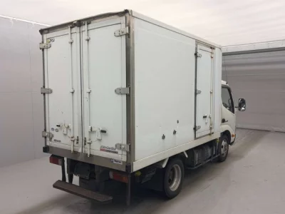 Hino DUTRO  с аукциона в Японии