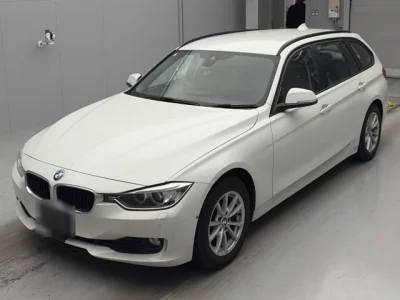 BMW 3-Series  с аукциона в Японии