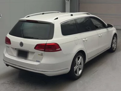 Volkswagen PASSAT VARIANT