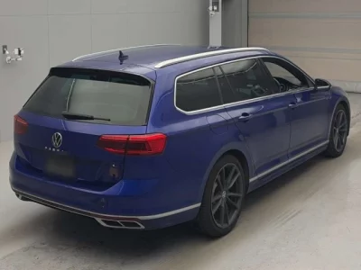 Volkswagen PASSAT VARIANT  с аукциона в Японии
