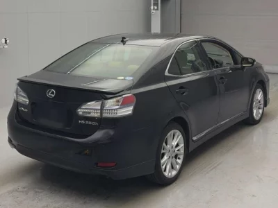 Lexus HS