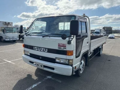 Isuzu Elf