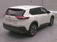 Nissan X-TRAIL лот № 6045 оценка R  с аукциона в Японии 1