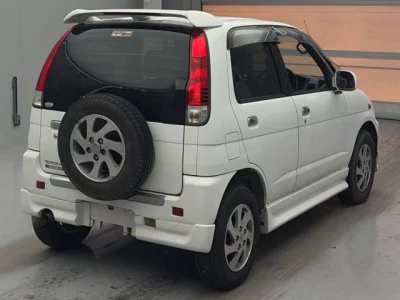 Daihatsu TERIOS KID  с аукциона в Японии
