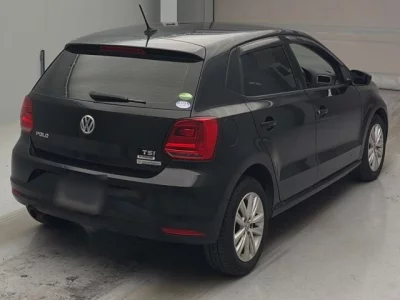 Volkswagen POLO  с аукциона в Японии