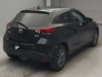 Mazda DEMIO лот № 534 оценка R  с аукциона в Японии 1