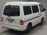 Mazda BONGO VAN лот № 4381 оценка 3.5  с аукциона в Японии 1