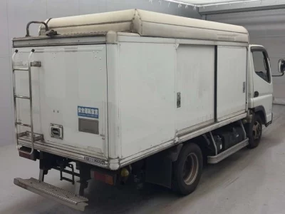 Mitsubishi Fuso Canter